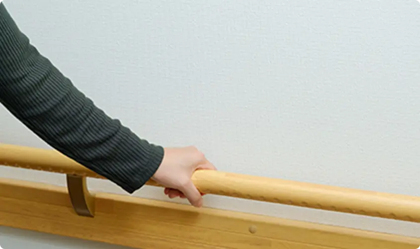 施工方法05：段差解消・手すり設置を表す画像