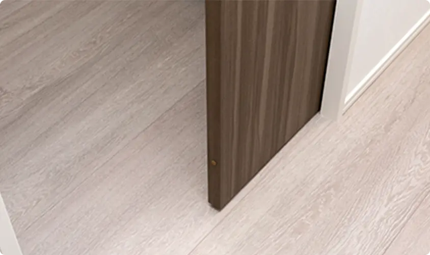 施工方法06：ドア・建具の交換を表す画像